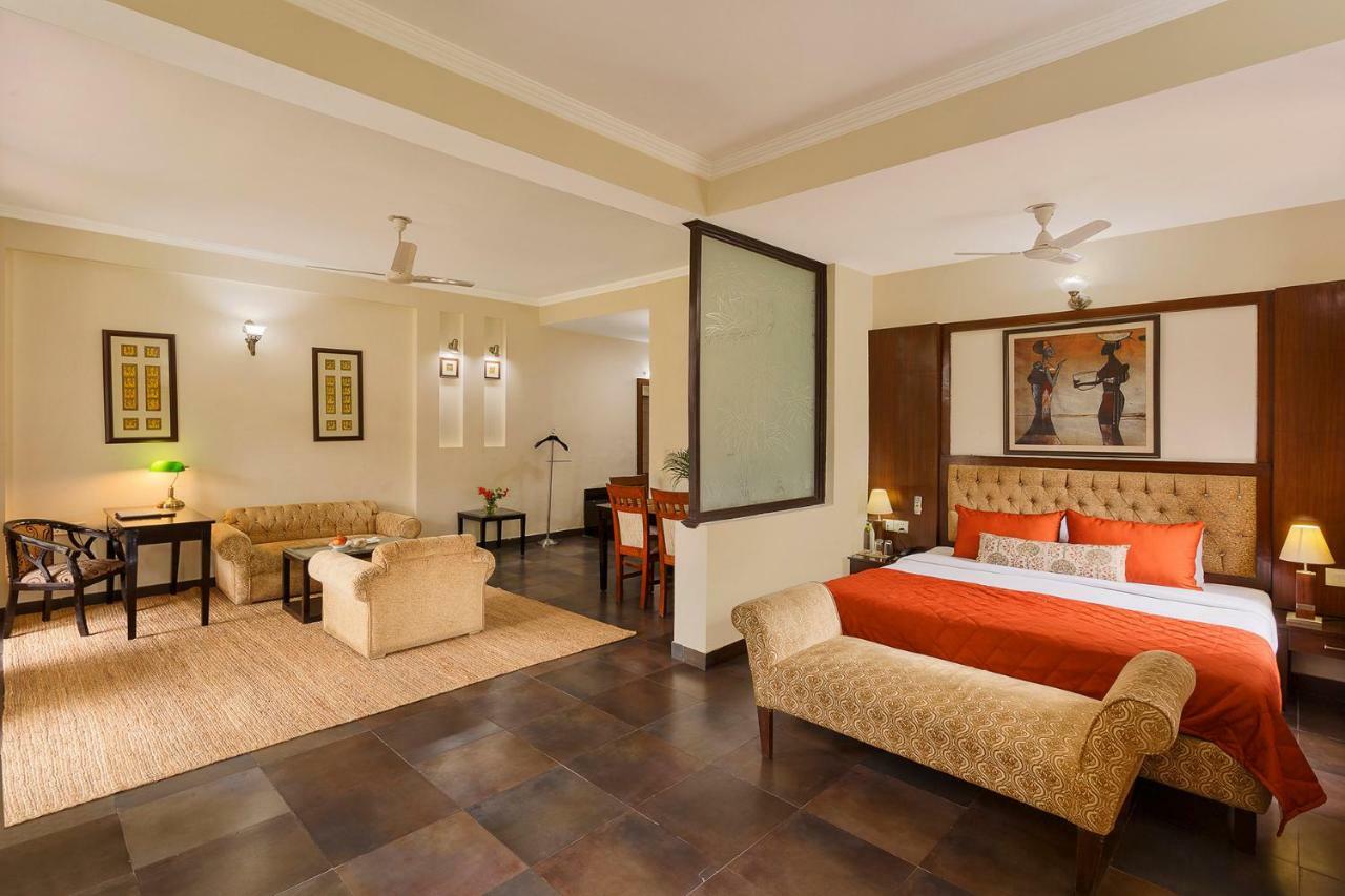 Отель Naturoville Ayurvedic And Yoga Retreat Ришикеш Экстерьер фото